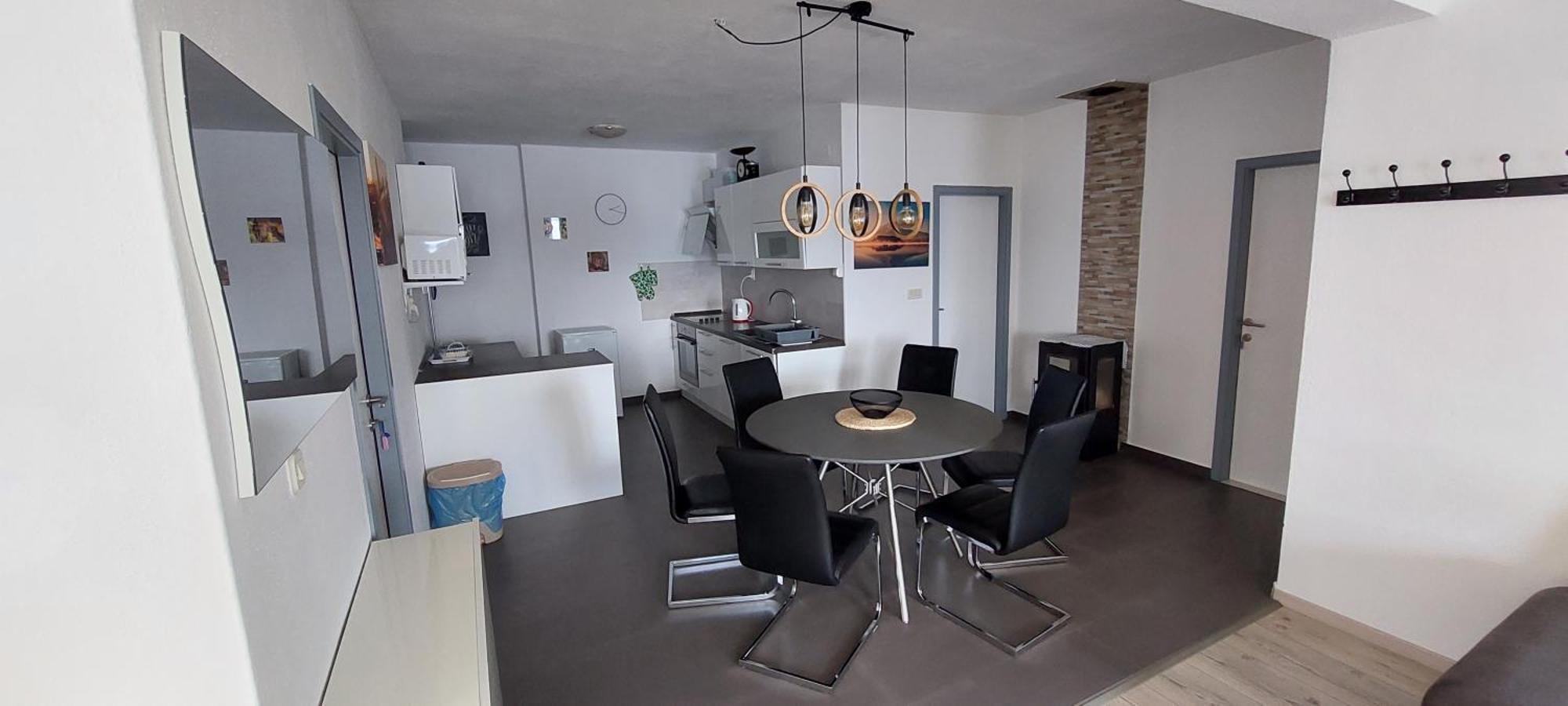 Apartments Dana Omiš Eksteriør bilde